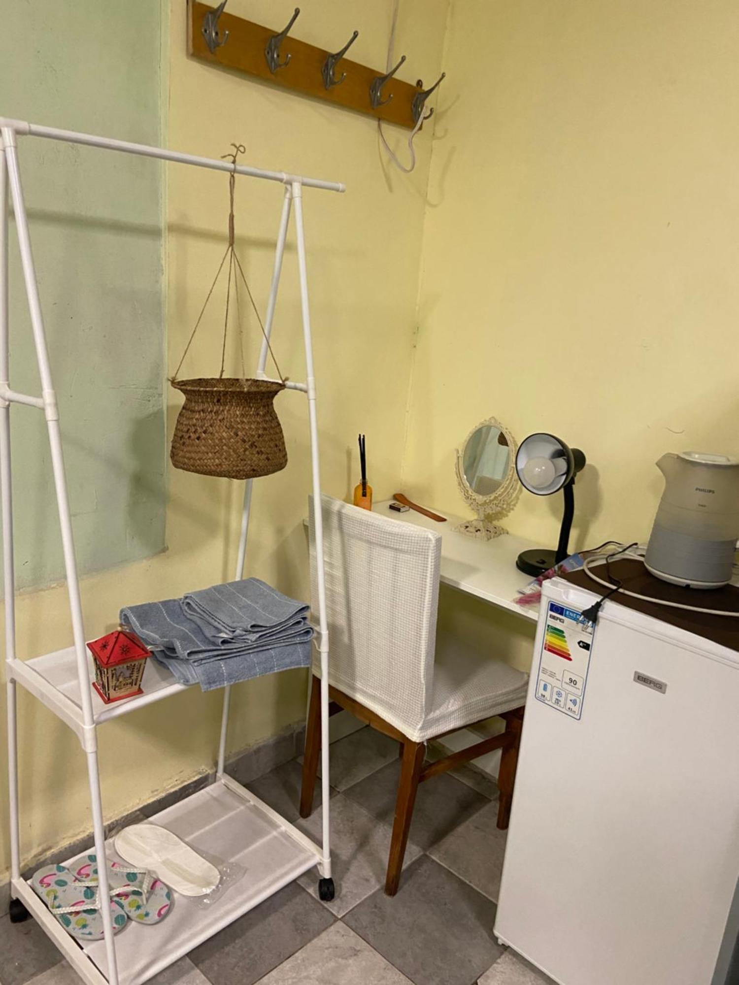 Vahe'S Family Guest House Front エレバン エクステリア 写真